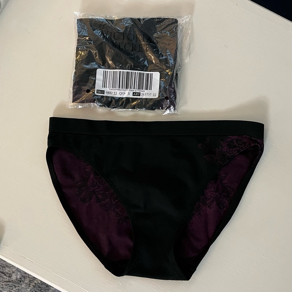 2 pair Victoria’s Secret bikini panties